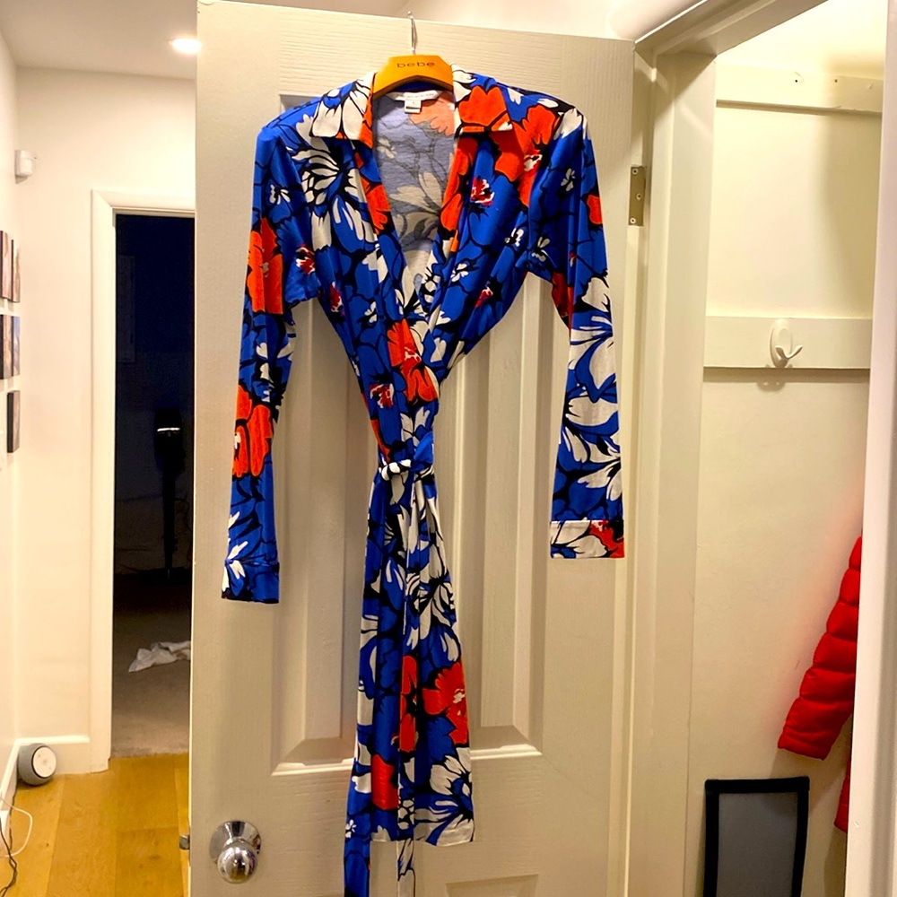 Diane Von Furstenberg floral wrap dress, size 8